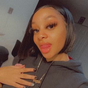 Meet your Posher, Aliyah